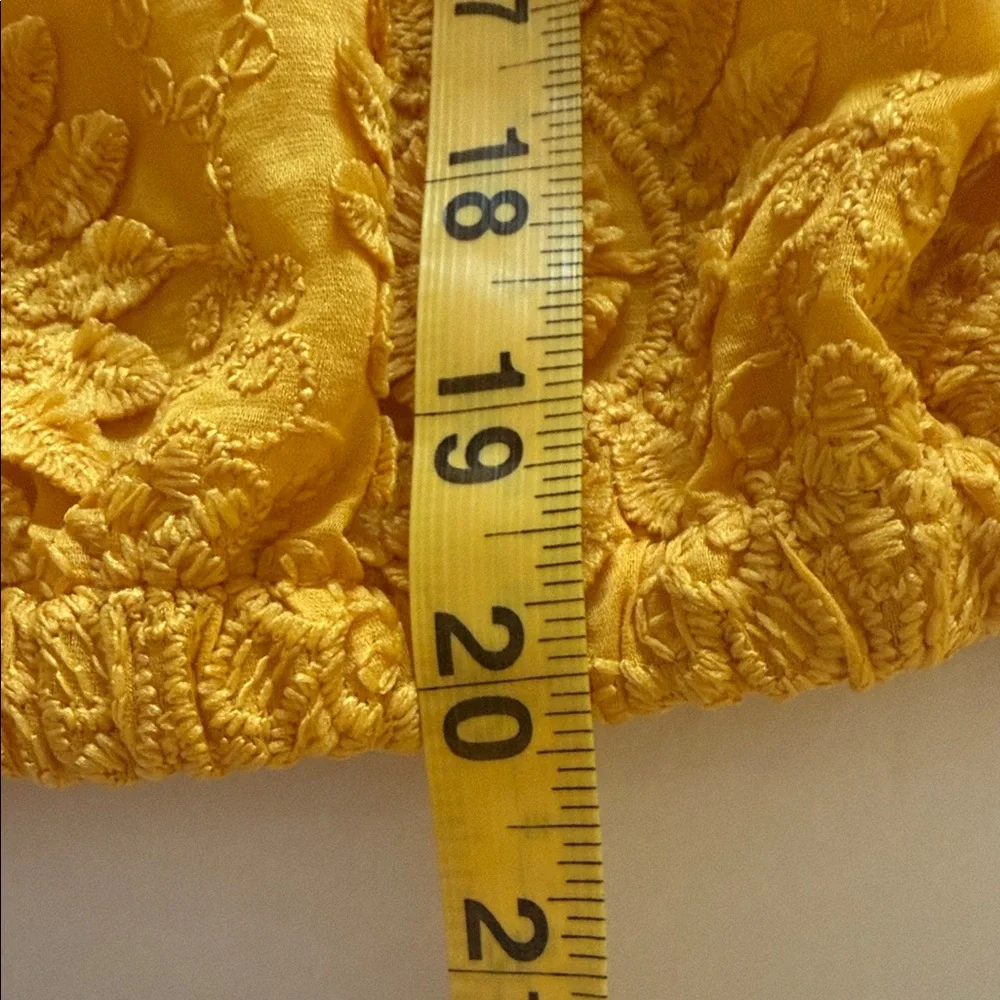Golden Sunflower Embroidered Blouse - Picture 4 of 9